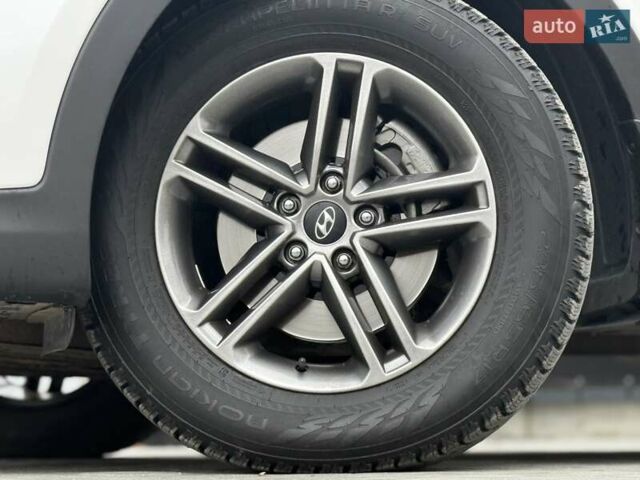 Белый Хендай Санта Фе, объемом двигателя 2.2 л и пробегом 141 тыс. км за 22900 $, фото 29 на Automoto.ua