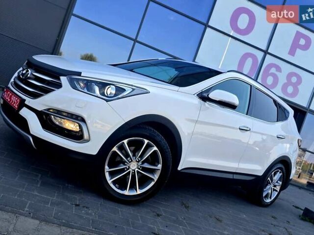 Белый Хендай Санта Фе, объемом двигателя 2.2 л и пробегом 146 тыс. км за 22950 $, фото 98 на Automoto.ua