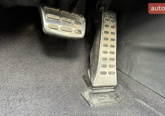 Білий Хендай Санта Фе, об'ємом двигуна 2.2 л та пробігом 141 тис. км за 22500 $, фото 55 на Automoto.ua