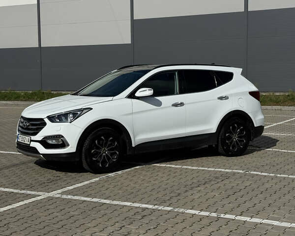 Хендай Санта Фе 2017 в Ивано-Франковске на Automoto.ua Белый Хендай Санта Фе, объемом двигателя 2.36 л и пробегом 73 тыс. км за 11900 $, фото 2 на Automoto.ua
