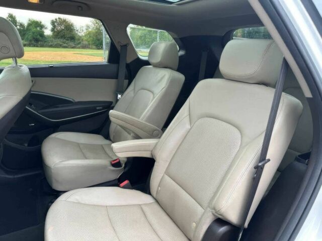 Белый Хендай Санта Фе, объемом двигателя 3.3 л и пробегом 57 тыс. км за 7800 $, фото 13 на Automoto.ua