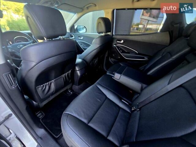 Белый Хендай Санта Фе, объемом двигателя 2.2 л и пробегом 146 тыс. км за 22950 $, фото 72 на Automoto.ua