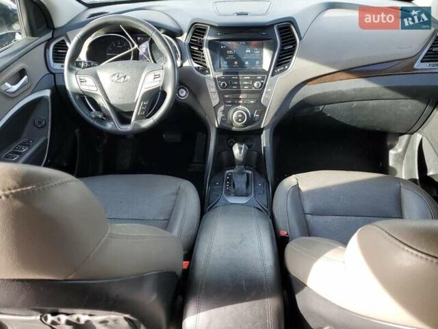 Белый Хендай Санта Фе, объемом двигателя 0 л и пробегом 164 тыс. км за 2100 $, фото 7 на Automoto.ua