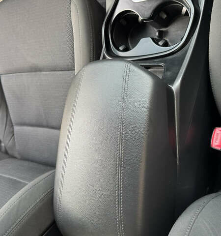 Білий Хендай Санта Фе, об'ємом двигуна 2.2 л та пробігом 141 тис. км за 22500 $, фото 87 на Automoto.ua