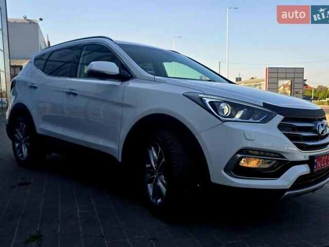 Белый Хендай Санта Фе, объемом двигателя 2.2 л и пробегом 146 тыс. км за 22950 $, фото 42 на Automoto.ua