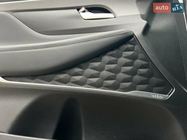 Білий Хендай Санта Фе, об'ємом двигуна 2 л та пробігом 94 тис. км за 22900 $, фото 35 на Automoto.ua