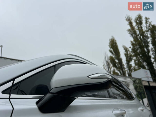 Білий Хендай Санта Фе, об'ємом двигуна 2 л та пробігом 94 тис. км за 22900 $, фото 55 на Automoto.ua