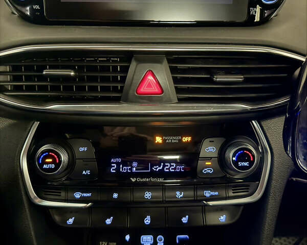 Хендай Санта Фе 2018 в Киеве на Automoto.ua Белый Хендай Санта Фе, объемом двигателя 2.2 л и пробегом 99 тыс. км за 29000 $, фото 19 на Automoto.ua