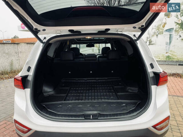 Білий Хендай Санта Фе, об'ємом двигуна 2 л та пробігом 94 тис. км за 22900 $, фото 48 на Automoto.ua