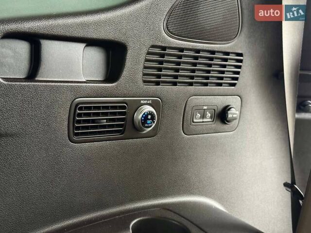 Белый Хендай Санта Фе, объемом двигателя 2.2 л и пробегом 80 тыс. км за 29500 $, фото 51 на Automoto.ua