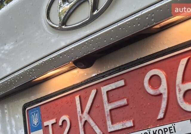 Белый Хендай Санта Фе, объемом двигателя 2.2 л и пробегом 107 тыс. км за 30999 $, фото 58 на Automoto.ua