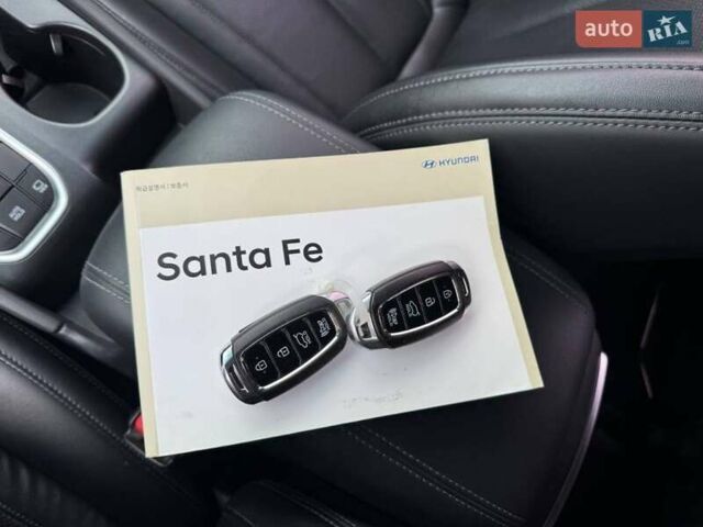 Белый Хендай Санта Фе, объемом двигателя 2 л и пробегом 154 тыс. км за 25000 $, фото 16 на Automoto.ua