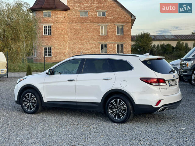 Белый Хендай Санта Фе, объемом двигателя 3.34 л и пробегом 140 тыс. км за 21900 $, фото 9 на Automoto.ua