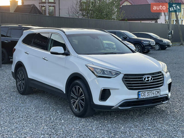 Белый Хендай Санта Фе, объемом двигателя 3.34 л и пробегом 140 тыс. км за 21900 $, фото 3 на Automoto.ua