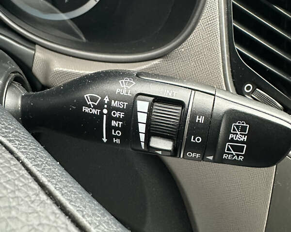 Білий Хендай Санта Фе, об'ємом двигуна 2.36 л та пробігом 98 тис. км за 14800 $, фото 20 на Automoto.ua