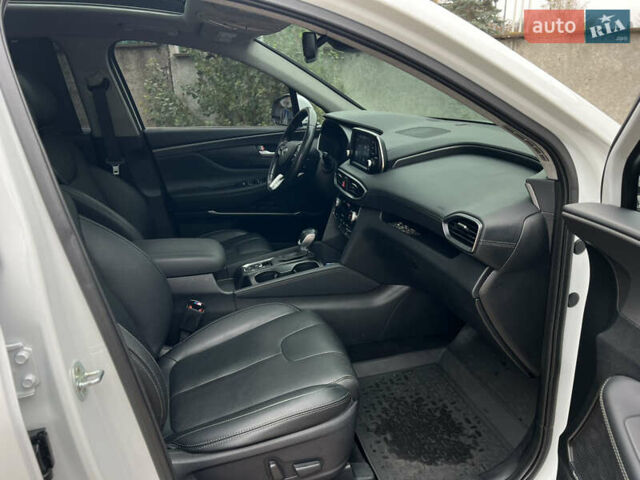 Білий Хендай Санта Фе, об'ємом двигуна 2 л та пробігом 94 тис. км за 22900 $, фото 40 на Automoto.ua