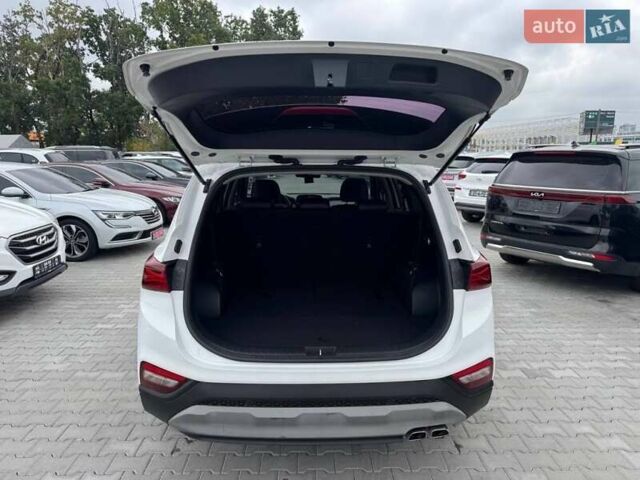 Білий Хендай Санта Фе, об'ємом двигуна 2 л та пробігом 154 тис. км за 26900 $, фото 7 на Automoto.ua