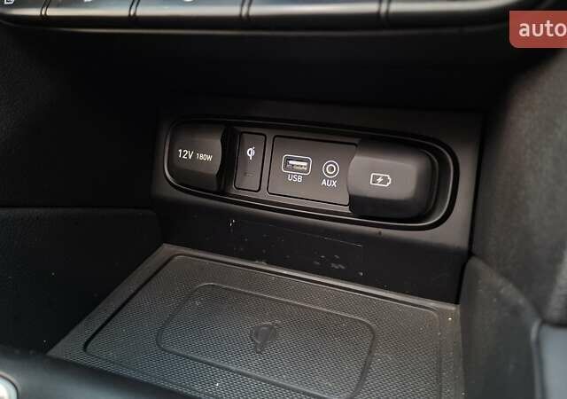 Белый Хендай Санта Фе, объемом двигателя 2.2 л и пробегом 107 тыс. км за 30999 $, фото 105 на Automoto.ua