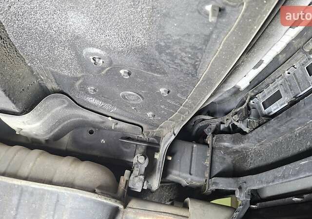 Белый Хендай Санта Фе, объемом двигателя 2.2 л и пробегом 107 тыс. км за 30999 $, фото 132 на Automoto.ua