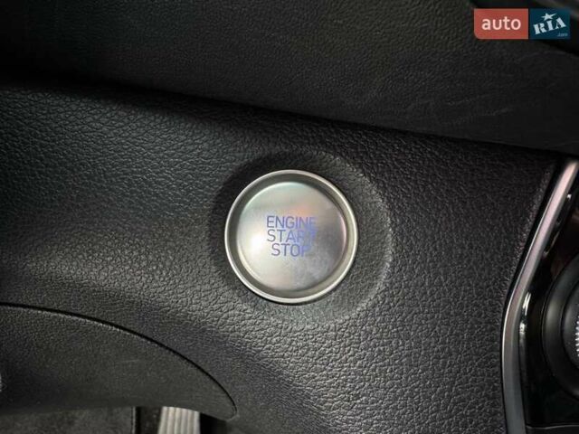 Белый Хендай Санта Фе, объемом двигателя 2 л и пробегом 154 тыс. км за 25000 $, фото 11 на Automoto.ua