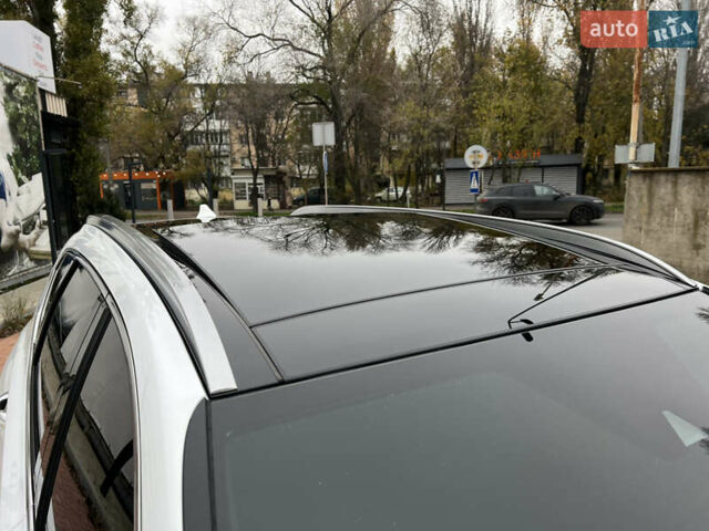 Білий Хендай Санта Фе, об'ємом двигуна 2 л та пробігом 94 тис. км за 22900 $, фото 52 на Automoto.ua