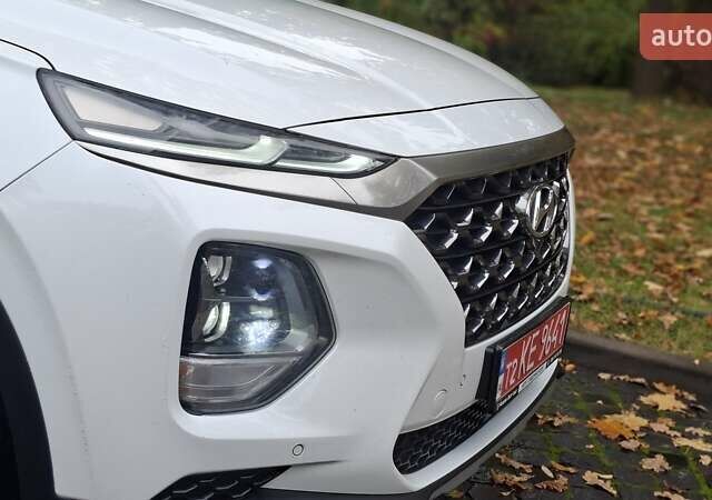 Белый Хендай Санта Фе, объемом двигателя 2.2 л и пробегом 107 тыс. км за 30999 $, фото 44 на Automoto.ua