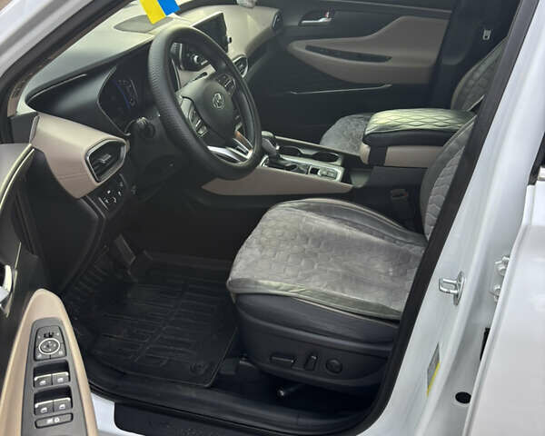 Білий Хендай Санта Фе, об'ємом двигуна 2.36 л та пробігом 62 тис. км за 22500 $, фото 5 на Automoto.ua