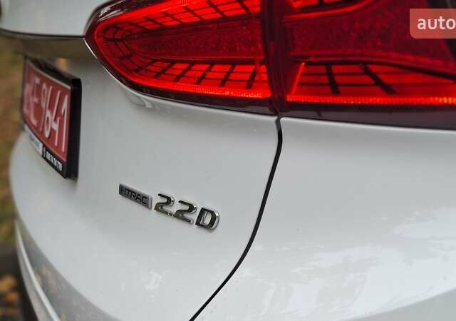 Белый Хендай Санта Фе, объемом двигателя 2.2 л и пробегом 107 тыс. км за 30999 $, фото 46 на Automoto.ua