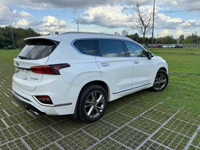 Білий Хендай Санта Фе, об'ємом двигуна 2 л та пробігом 78 тис. км за 21999 $, фото 4 на Automoto.ua