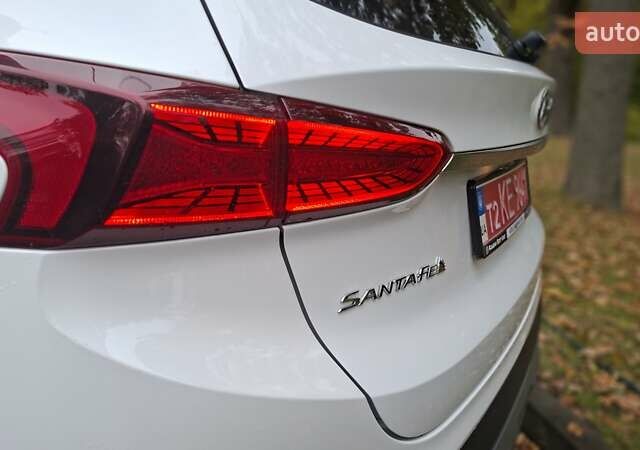 Белый Хендай Санта Фе, объемом двигателя 2.2 л и пробегом 107 тыс. км за 30999 $, фото 47 на Automoto.ua