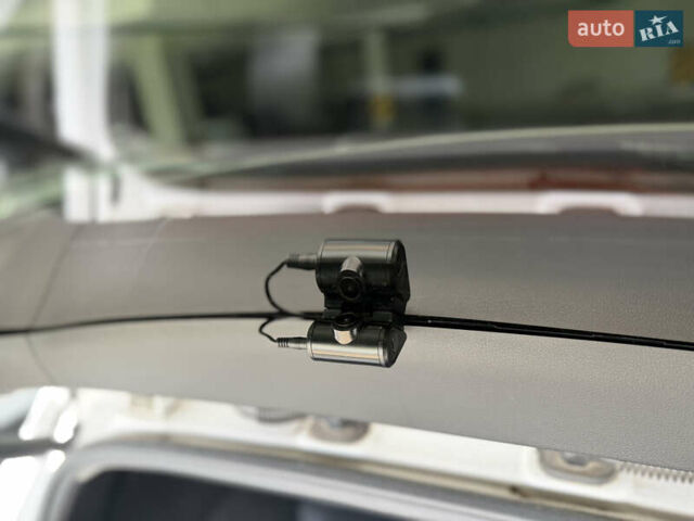 Хендай Санта Фе 2018 в Киеве на Automoto.ua Белый Хендай Санта Фе, объемом двигателя 2.2 л и пробегом 99 тыс. км за 29000 $, фото 23 на Automoto.ua