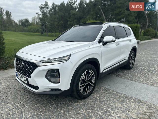 Білий Хендай Санта Фе, об'ємом двигуна 2.2 л та пробігом 45 тис. км за 31500 $, фото 3 на Automoto.ua
