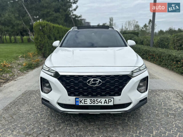Білий Хендай Санта Фе, об'ємом двигуна 2.2 л та пробігом 45 тис. км за 31500 $, фото 2 на Automoto.ua