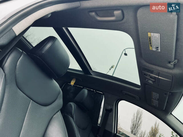 Білий Хендай Санта Фе, об'ємом двигуна 2 л та пробігом 94 тис. км за 22900 $, фото 44 на Automoto.ua