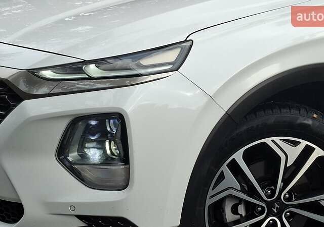 Белый Хендай Санта Фе, объемом двигателя 2.2 л и пробегом 107 тыс. км за 30999 $, фото 43 на Automoto.ua