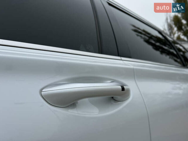 Білий Хендай Санта Фе, об'ємом двигуна 2 л та пробігом 94 тис. км за 22900 $, фото 56 на Automoto.ua