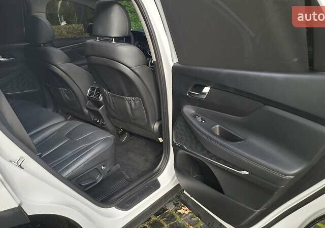 Белый Хендай Санта Фе, объемом двигателя 2.2 л и пробегом 107 тыс. км за 30999 $, фото 26 на Automoto.ua