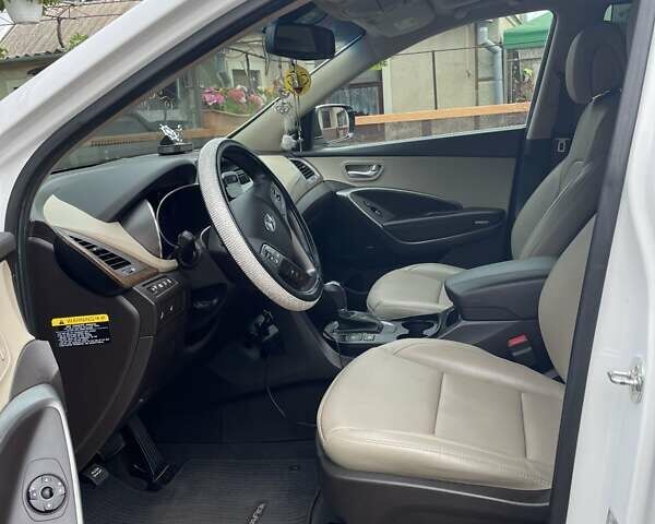 Білий Хендай Санта Фе, об'ємом двигуна 2.36 л та пробігом 69 тис. км за 22000 $, фото 3 на Automoto.ua