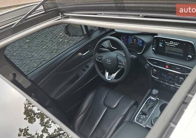 Белый Хендай Санта Фе, объемом двигателя 2.2 л и пробегом 107 тыс. км за 30999 $, фото 64 на Automoto.ua