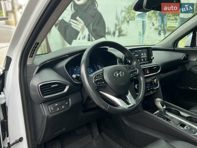 Білий Хендай Санта Фе, об'ємом двигуна 2 л та пробігом 94 тис. км за 22900 $, фото 39 на Automoto.ua