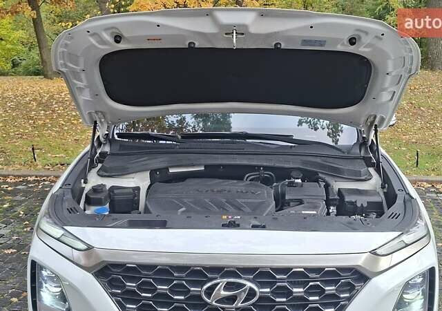 Белый Хендай Санта Фе, объемом двигателя 2.2 л и пробегом 107 тыс. км за 30999 $, фото 67 на Automoto.ua