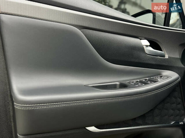 Білий Хендай Санта Фе, об'ємом двигуна 2 л та пробігом 94 тис. км за 22900 $, фото 36 на Automoto.ua