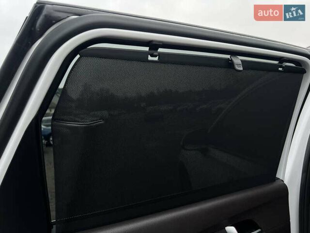 Белый Хендай Санта Фе, объемом двигателя 2.2 л и пробегом 169 тыс. км за 29887 $, фото 36 на Automoto.ua