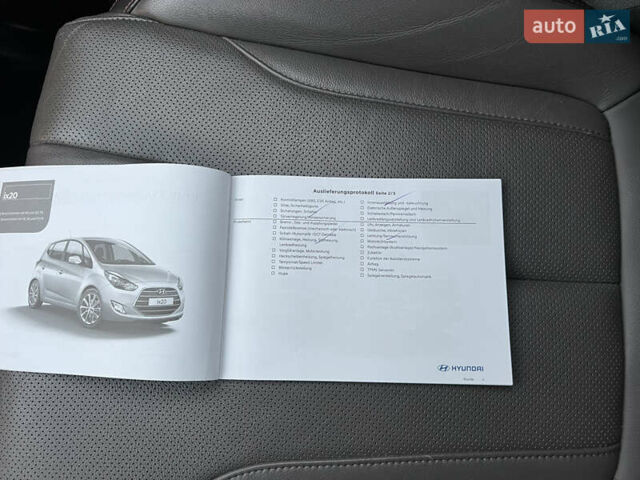 Белый Хендай Санта Фе, объемом двигателя 2.2 л и пробегом 169 тыс. км за 29887 $, фото 87 на Automoto.ua