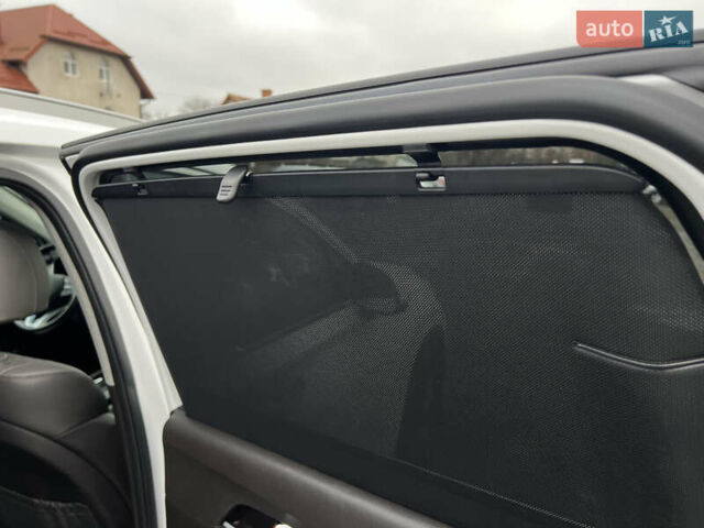 Белый Хендай Санта Фе, объемом двигателя 2.2 л и пробегом 169 тыс. км за 29887 $, фото 50 на Automoto.ua