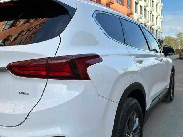 Білий Хендай Санта Фе, об'ємом двигуна 2.4 л та пробігом 92 тис. км за 20000 $, фото 2 на Automoto.ua