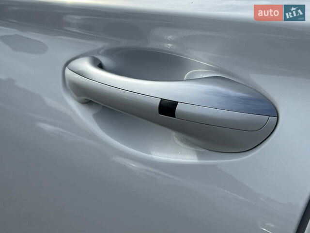 Белый Хендай Санта Фе, объемом двигателя 2.2 л и пробегом 169 тыс. км за 31034 $, фото 19 на Automoto.ua