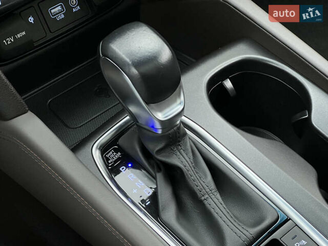 Белый Хендай Санта Фе, объемом двигателя 2.2 л и пробегом 169 тыс. км за 29887 $, фото 66 на Automoto.ua