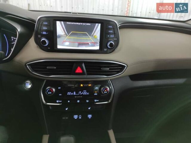 Белый Хендай Санта Фе, объемом двигателя 2.4 л и пробегом 18 тыс. км за 25500 $, фото 36 на Automoto.ua