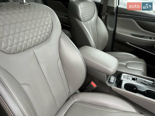 Белый Хендай Санта Фе, объемом двигателя 2.2 л и пробегом 169 тыс. км за 29887 $, фото 55 на Automoto.ua